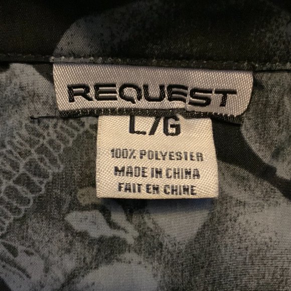 Request Mens Black Skull Print Button Down Short Sleeve Shirt Size Large - Picture 4 of 7